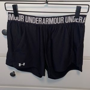S Under Armour Black Short